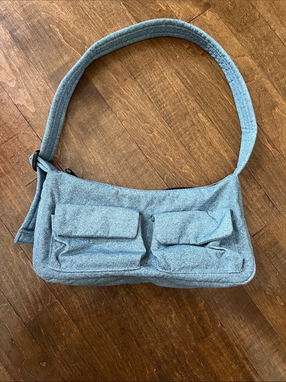 BAGGU Denim Print Shoulder Bag with Front Flap Pockets